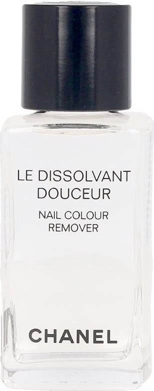 CHANEL Nail Colour Remover .